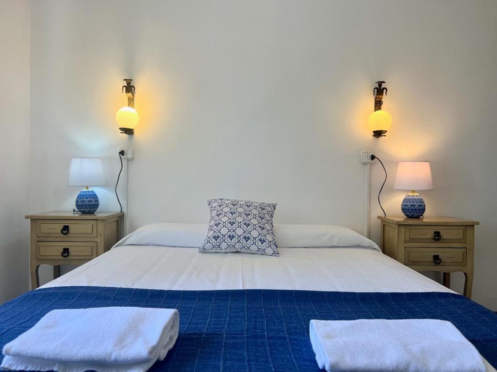 Apartamentos Ancora Romana กาลาเฟลล์ ภายนอก รูปภาพ