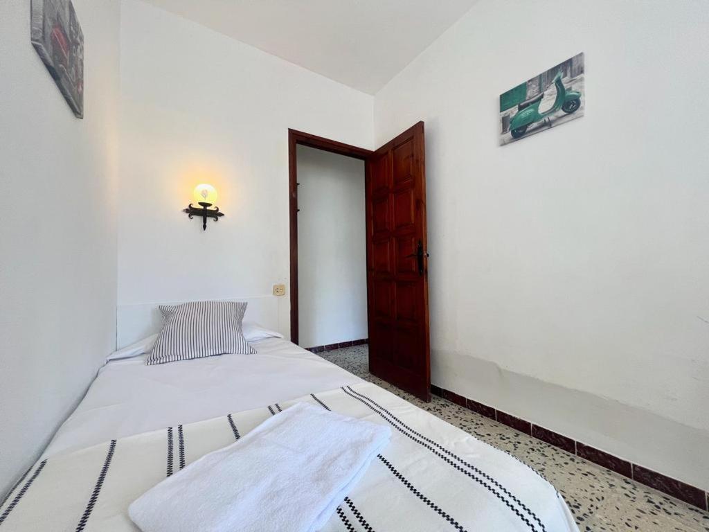 Apartamentos Ancora Romana กาลาเฟลล์ ภายนอก รูปภาพ